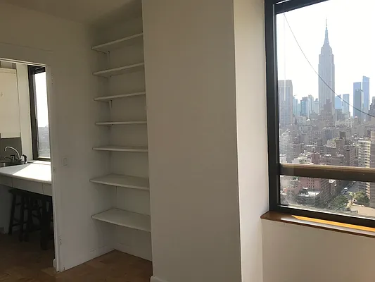 Rented by Corcoran | media 3