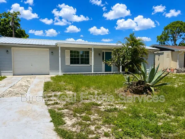 3327 Williamsburg Loop, Holiday, FL 34691