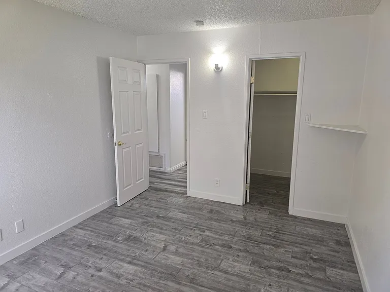 1724 Breckenwood Ct — Photo 29