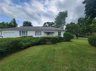 255 Akron St, Lockport, NY 14094
