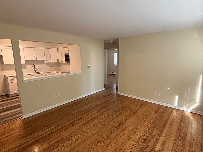 1971 N 19th Ave #9 — Photo 4