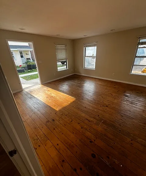 135 Hamilton Pl #A — Photo 3