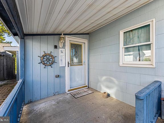 2nd image of 48 W Potomac Dr