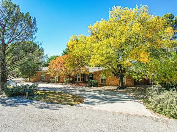 817 Live Oak Dr, El Paso, TX 79932