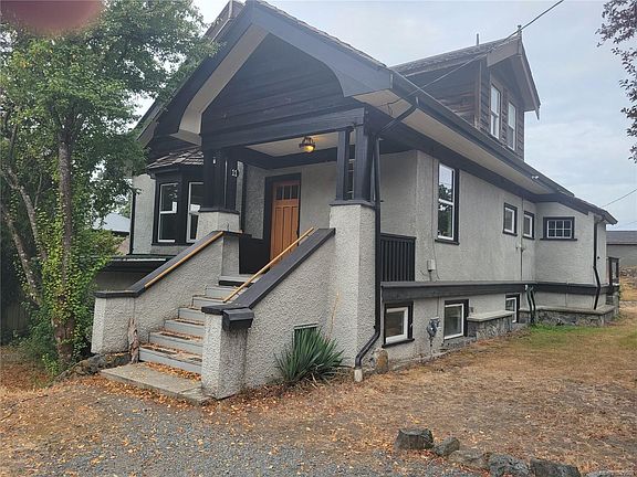 3rd image of 11 Eaton Ave