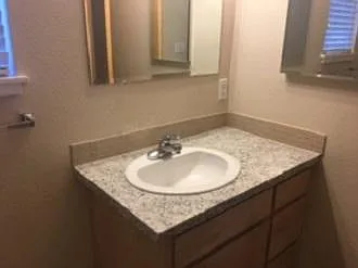 downstairs 1/2 bath