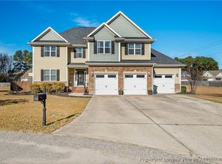 4116 Fallberry Dr, Fayetteville, NC 28306