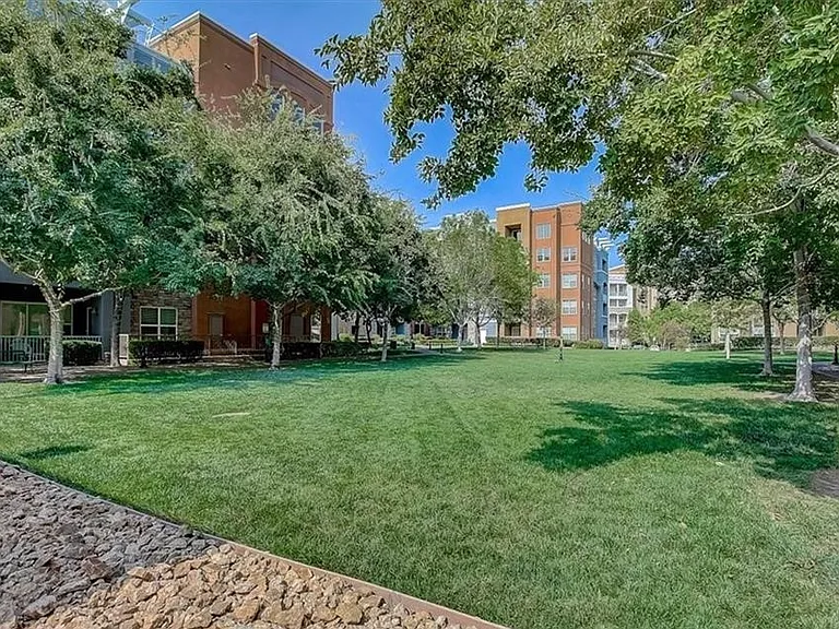 20 E Serene Ave #104 — Photo 46