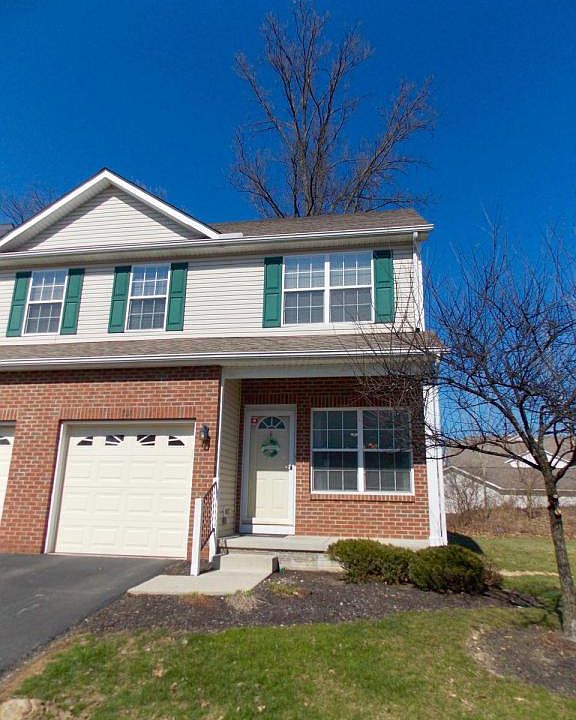 1st image of 728 Wilke Pl