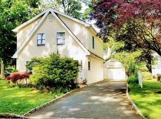 45 5th St, Cresskill, NJ 07626