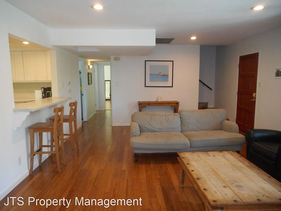 1st image of 4033 Hill St
