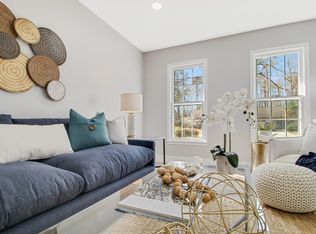 305 Mayfield St, Summerville, SC 29485