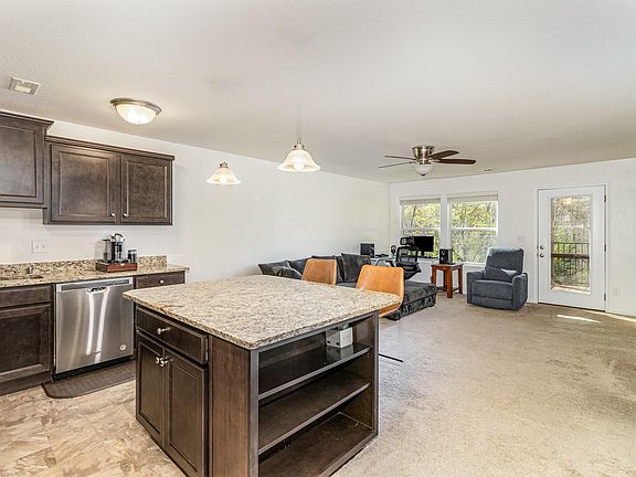 5th image of 2493 Rolling Hills Dr