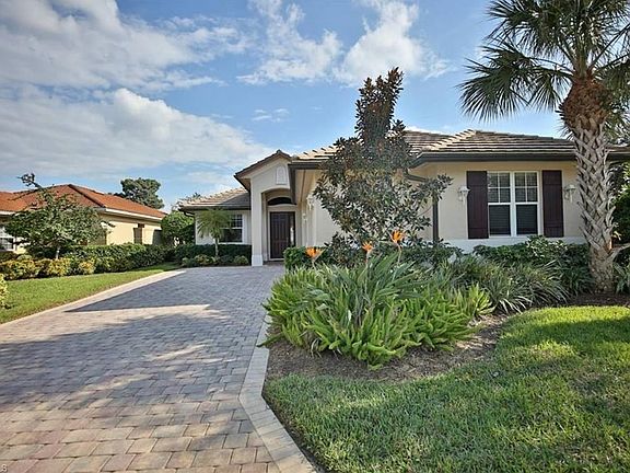 2nd image of 10606 Vicenza Ct