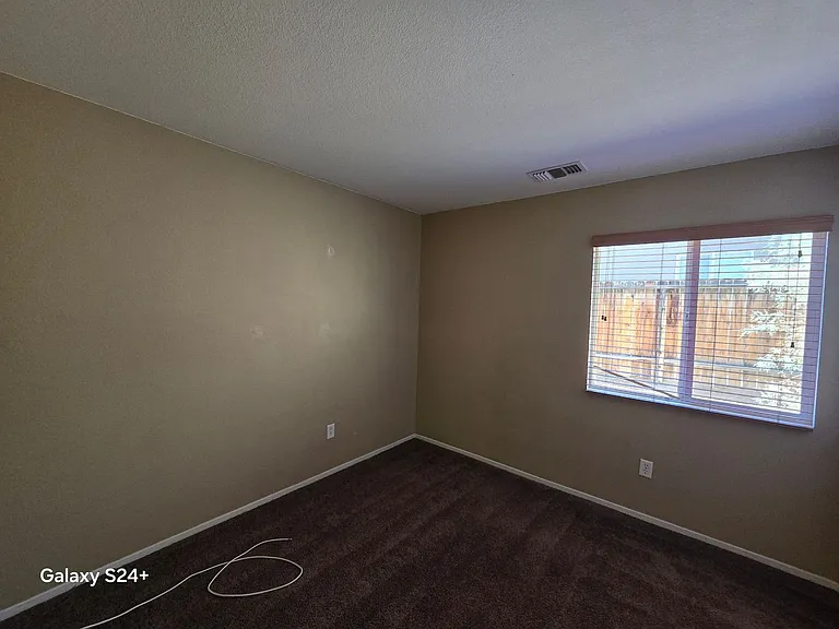 5254 Verenda Ave — Photo 14