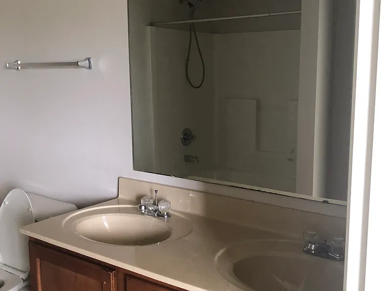 2424 Boyer Ln — Photo 10