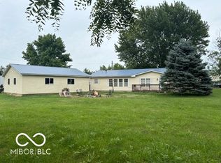 7150 N Railroad St, Monon, IN 47959