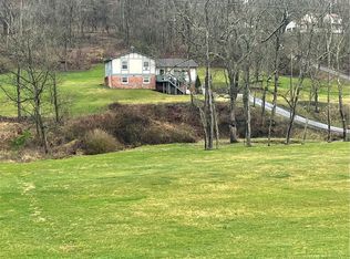 1110 Vista Valley Rd, Washington, PA 15301