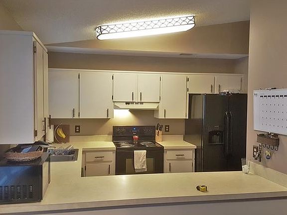 5th image of 384 Copperstone Cir
