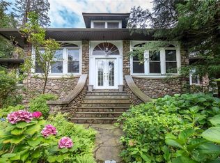 249 Estrada Rd, Central Valley, NY 10917