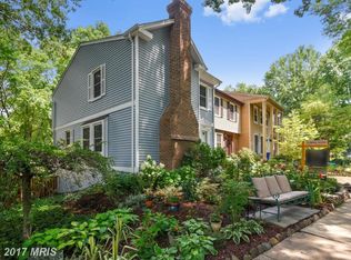 10972 Harpers Square Ct, Reston, VA 20191