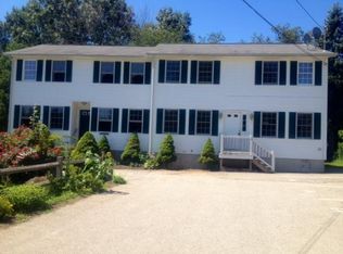 14 Fowlers Ct, Seabrook, NH 03874