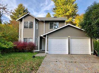 2012 NE 92nd St, Seattle, WA 98115