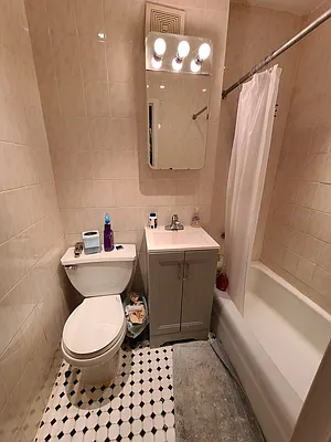 Rented by Living New York | media 8