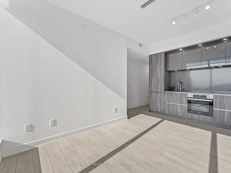 35 Mercer St #2316 — Photo 11