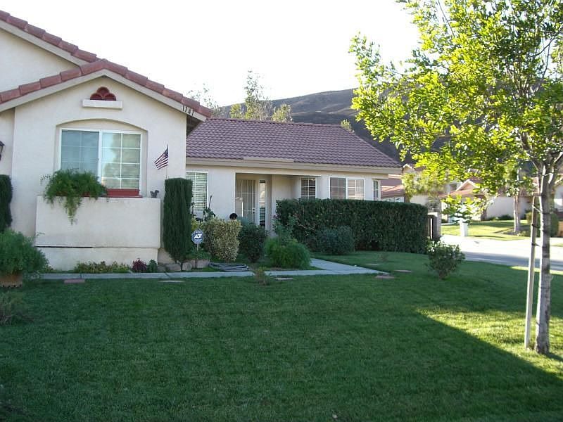 1st image of 1141 W Big Canyon Dr