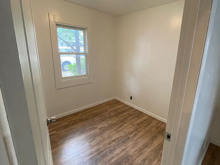 1208 Windermere Dr — Photo 6