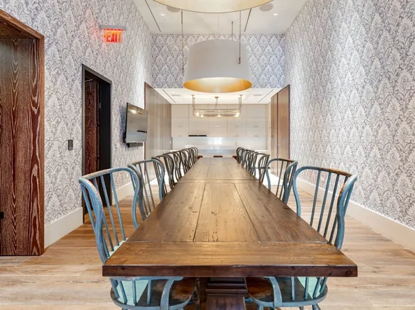 19 Dutch Street image 8 of 26