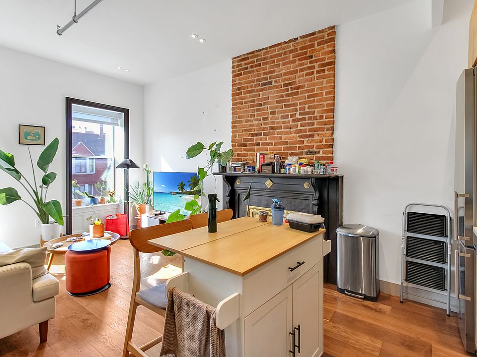 1st image of 1187 Dean St #4