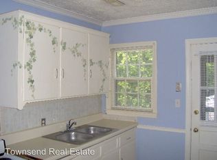 223 N Virginia Ave APT 4, Fayetteville, NC 28305