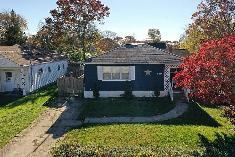 1st image of 64 Robinwood Dr