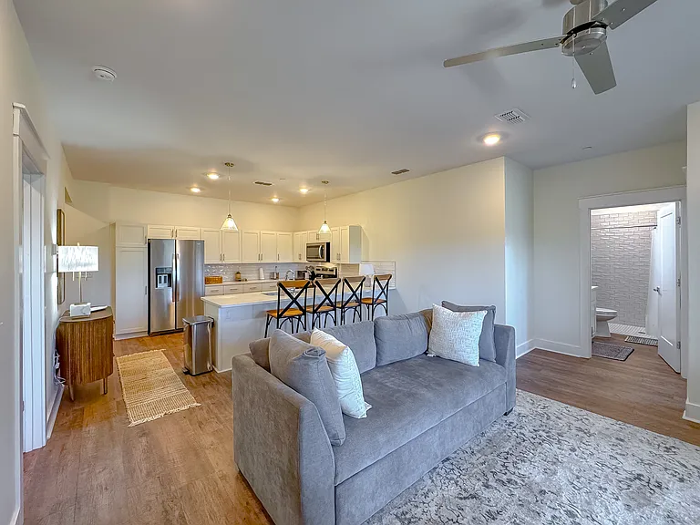 223 N Donalson St #34 — Photo 17