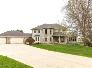 960 Historic Dr SW, Rochester, MN 55902
