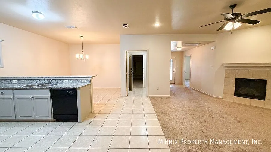 3 bedroom 2 bathroom for Rent Lubbock, TX| Lubbock Cooper ISD|3113 113th St. — Photo 4