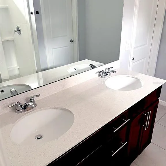 30243 Marquette Ave — Photo 5