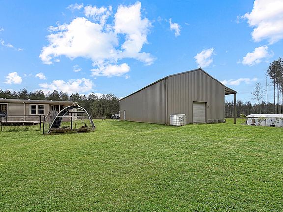 3rd image of 929 Musselwhite Rd