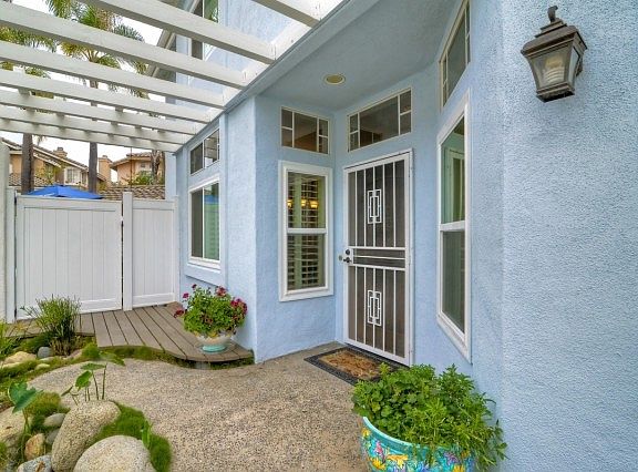 4th image of 645 Cantara Ln