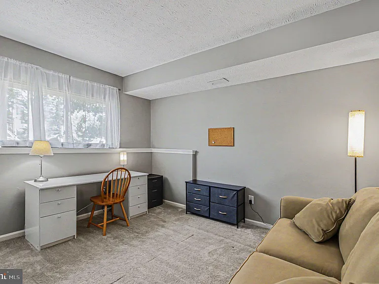 3738 Broomsedge Ct — Photo 20