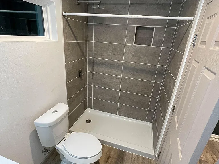 4609 Avenue B #B — Photo 7