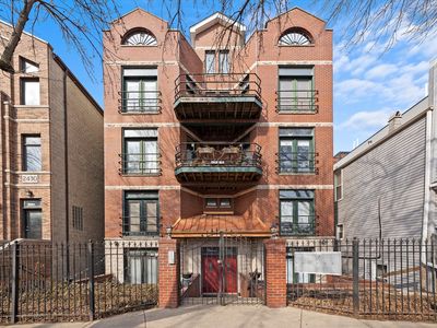 2428 W Iowa St #3W, Chicago, IL, 60622