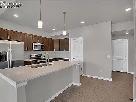 2nd image of 5451 Necker Hts