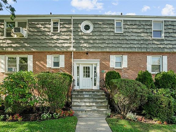 2nd image of 907 Palmer Ave #4J