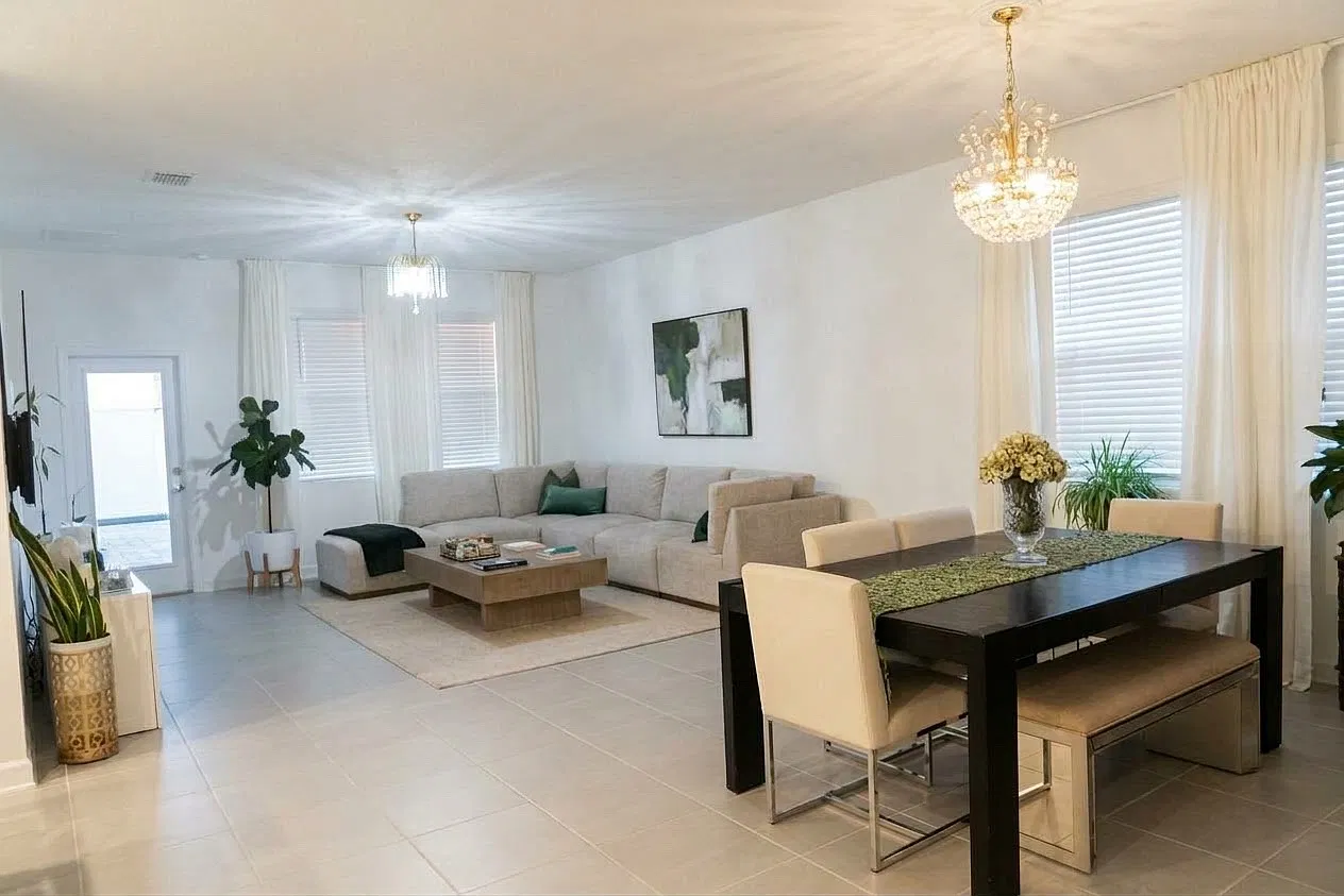 4 bed, 2200 sqft, $2,990 — Photo 3