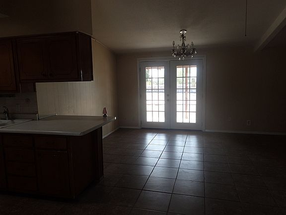 4th image of 10100 Garwood Ct