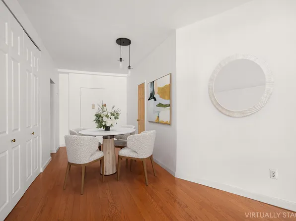 250 West 16th Street image 4 of 10