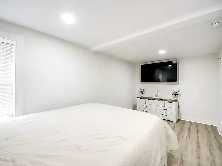 2037 Conrad Ave SE — Photo 21
